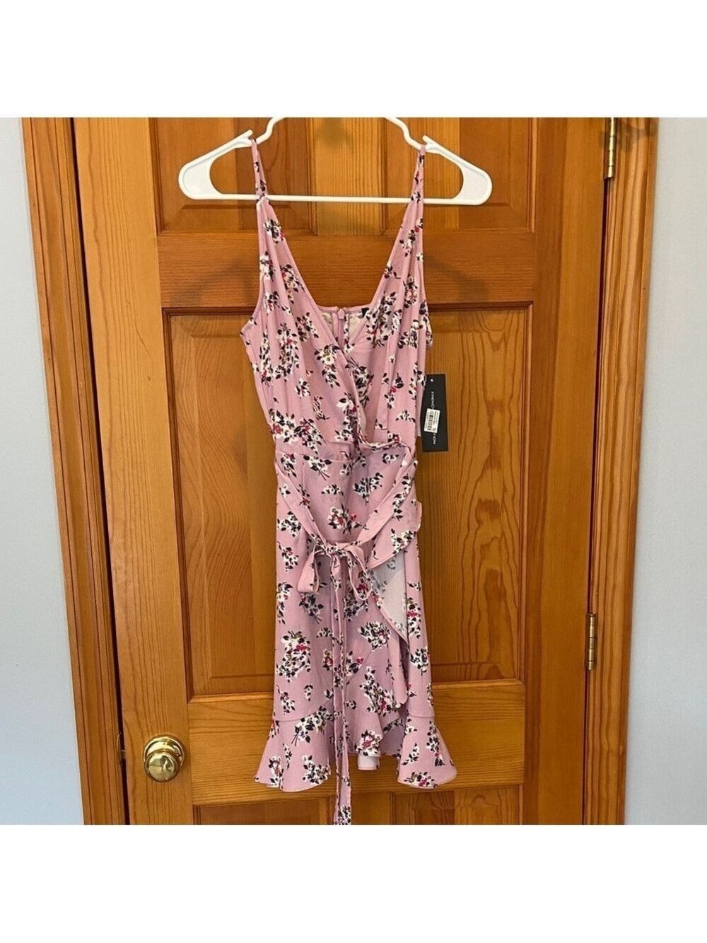 NWT French Connection River Daisy Verona Ruffled Mini Dress in Mauve Mist Floral - Picture 3 of 7